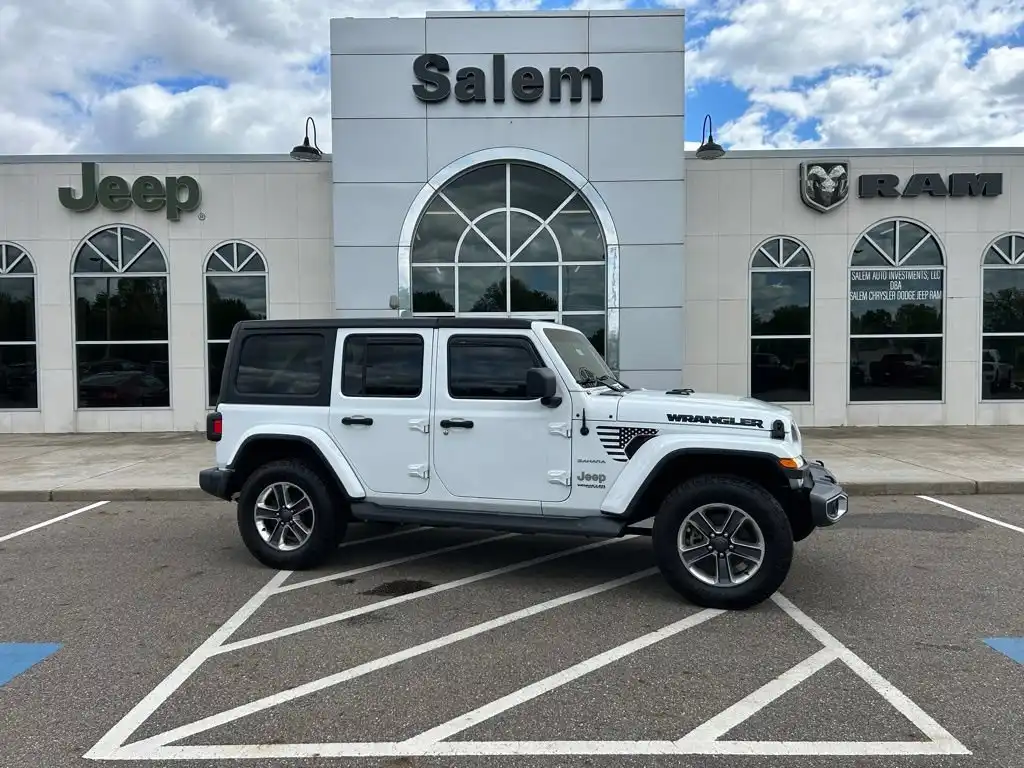 2019 Jeep Wrangler Sahara's photo