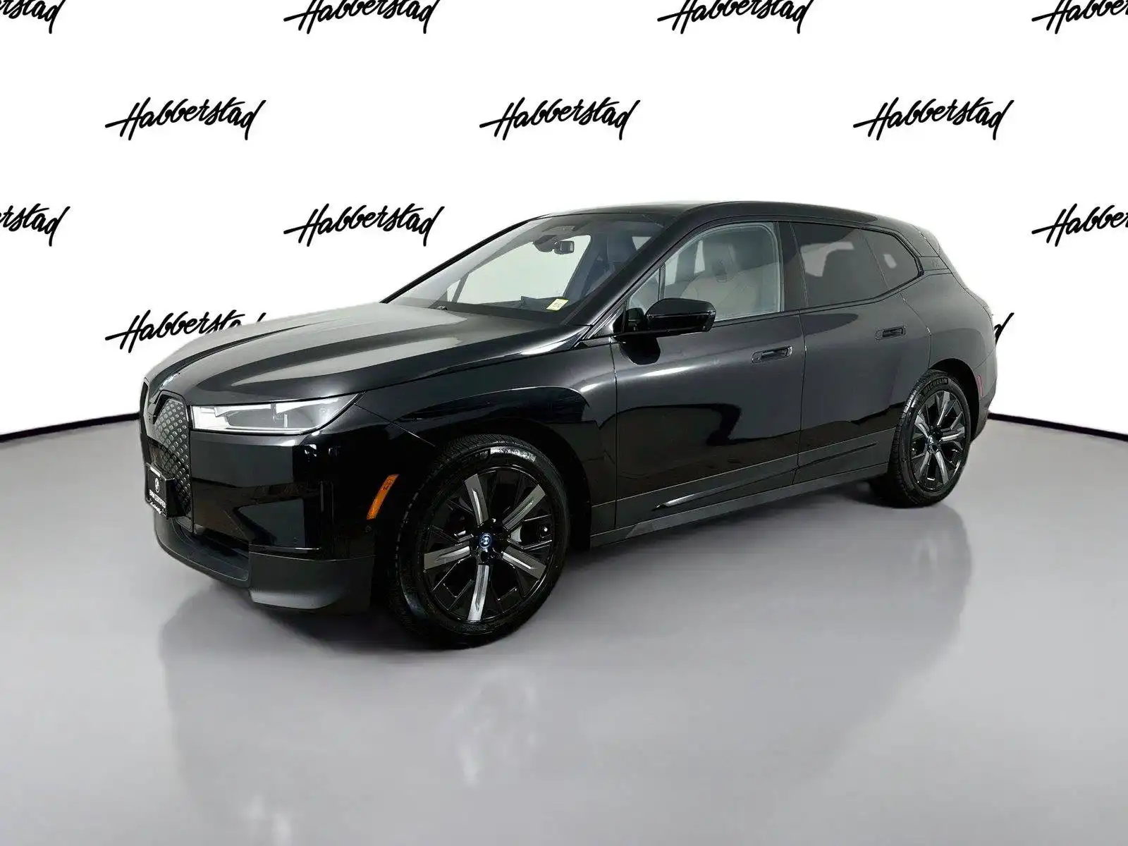 2024 BMW iX xDrive50's photo