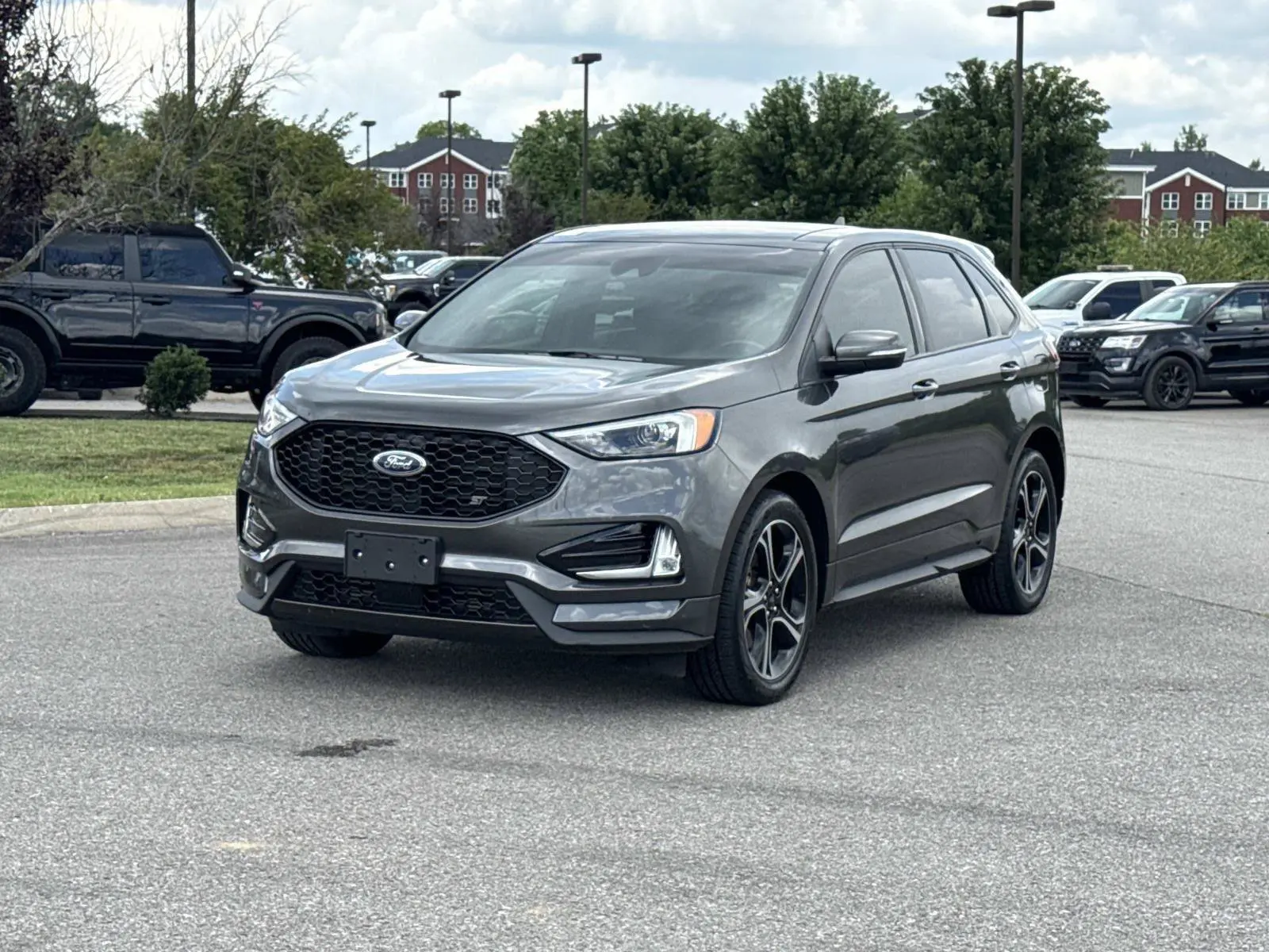 2020 Ford Edge ST AWD photo 5