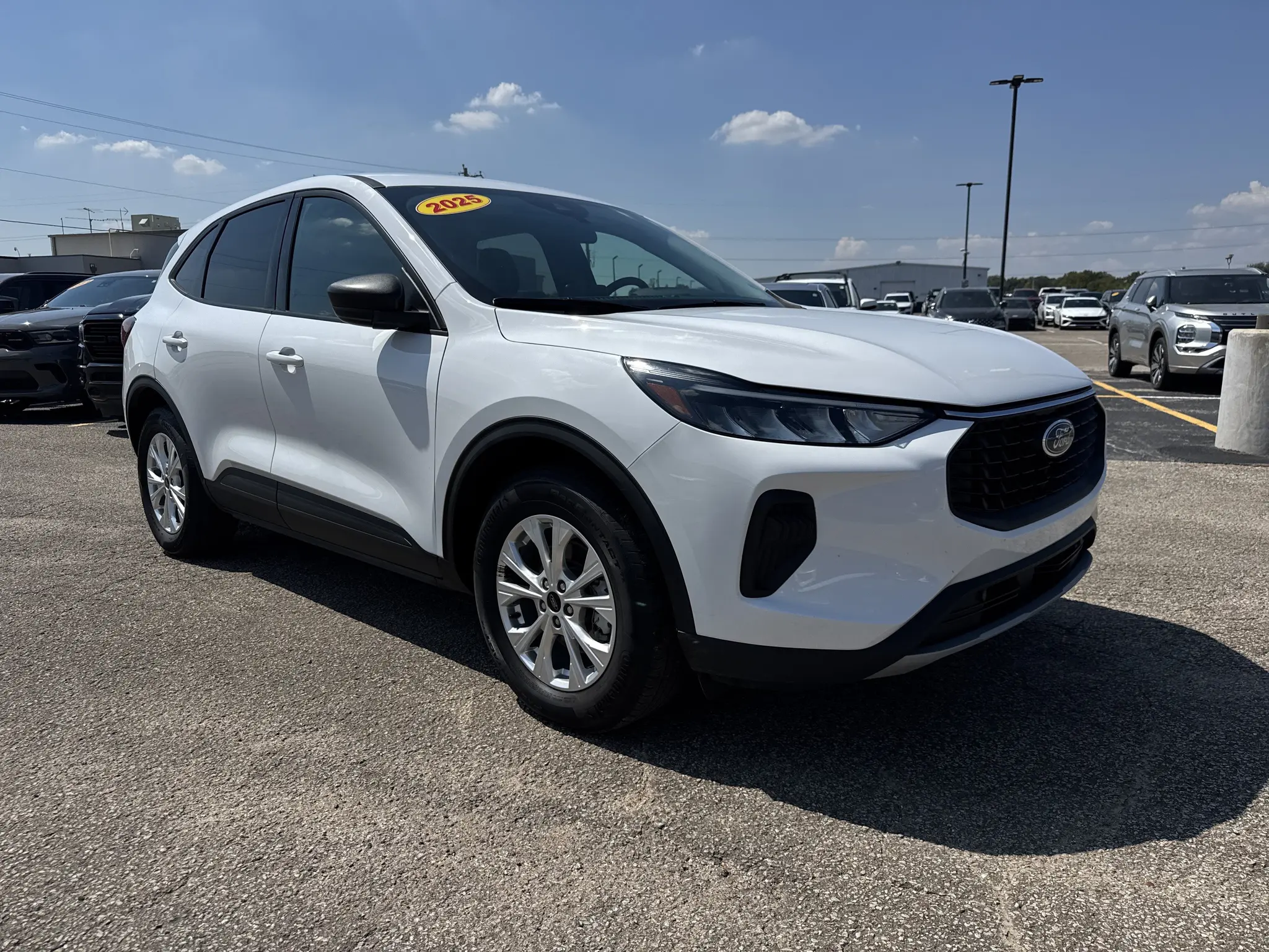 2025 Ford Escape Active AWD photo 4
