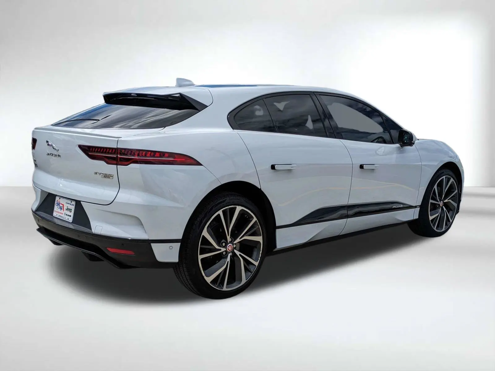 2020 Jaguar I-PACE EV400 SE photo 4