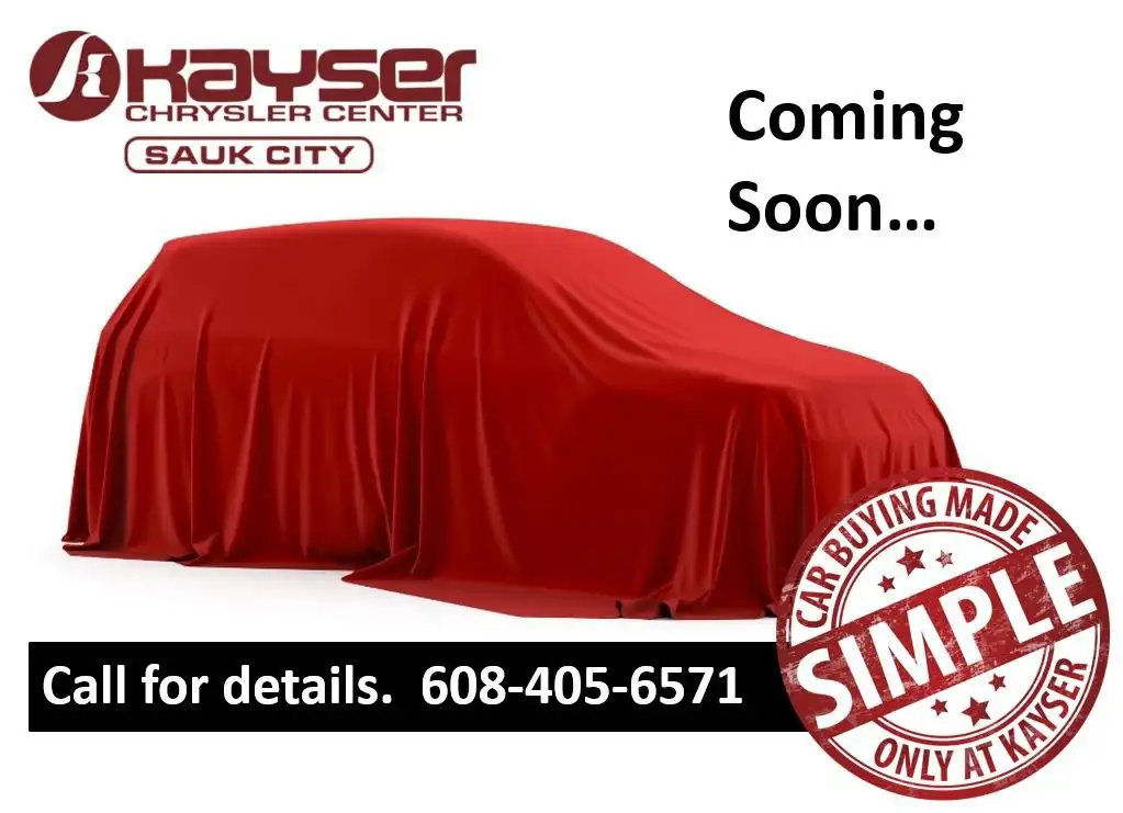2025 Chrysler Pacifica Select's photo