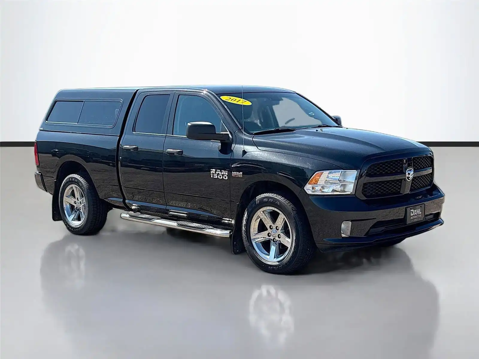 2017 RAM 1500 Express 4x4 Quad Cab 6'4's photo