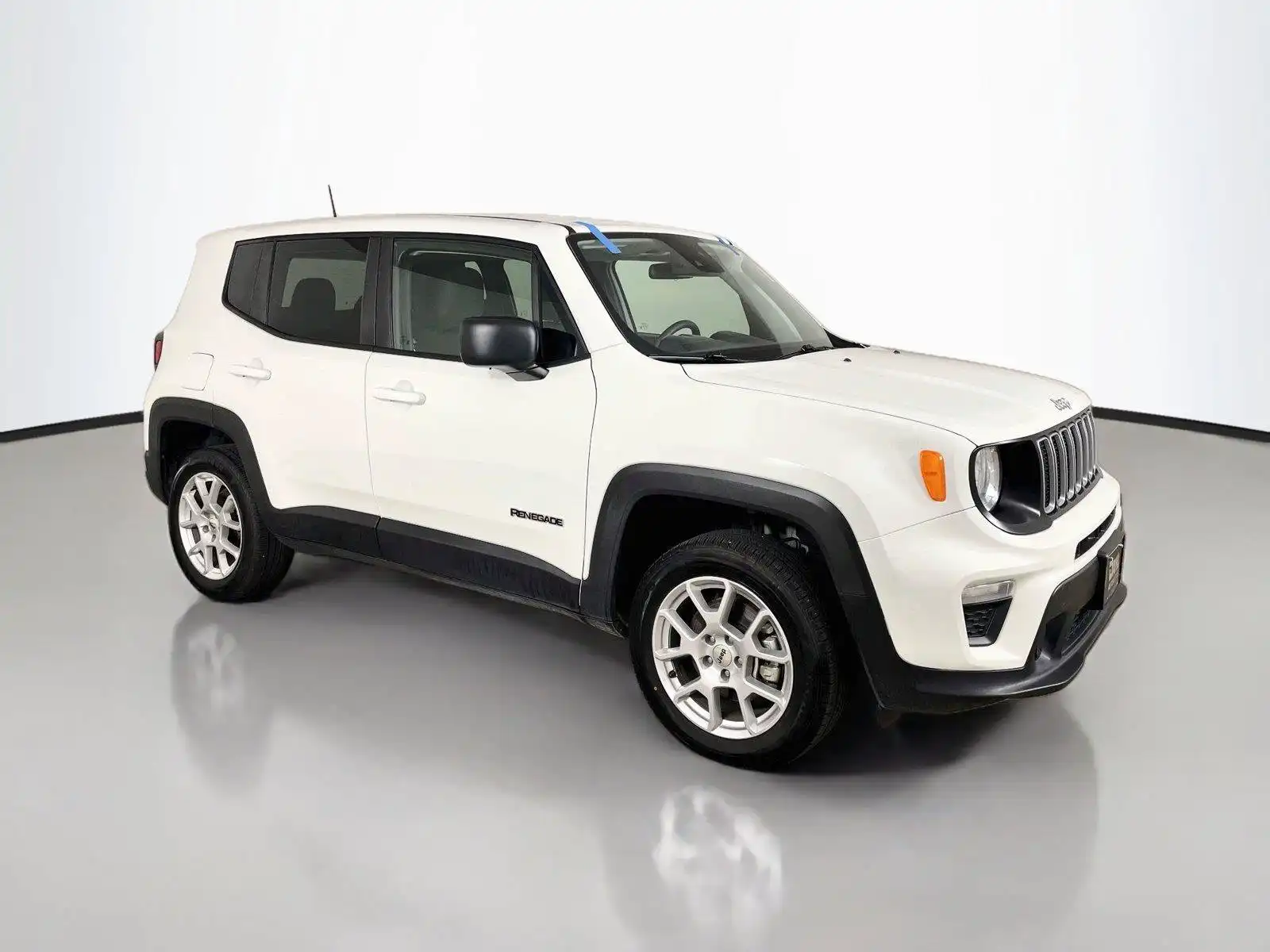 2023 Jeep Renegade Latitude 4x4's photo