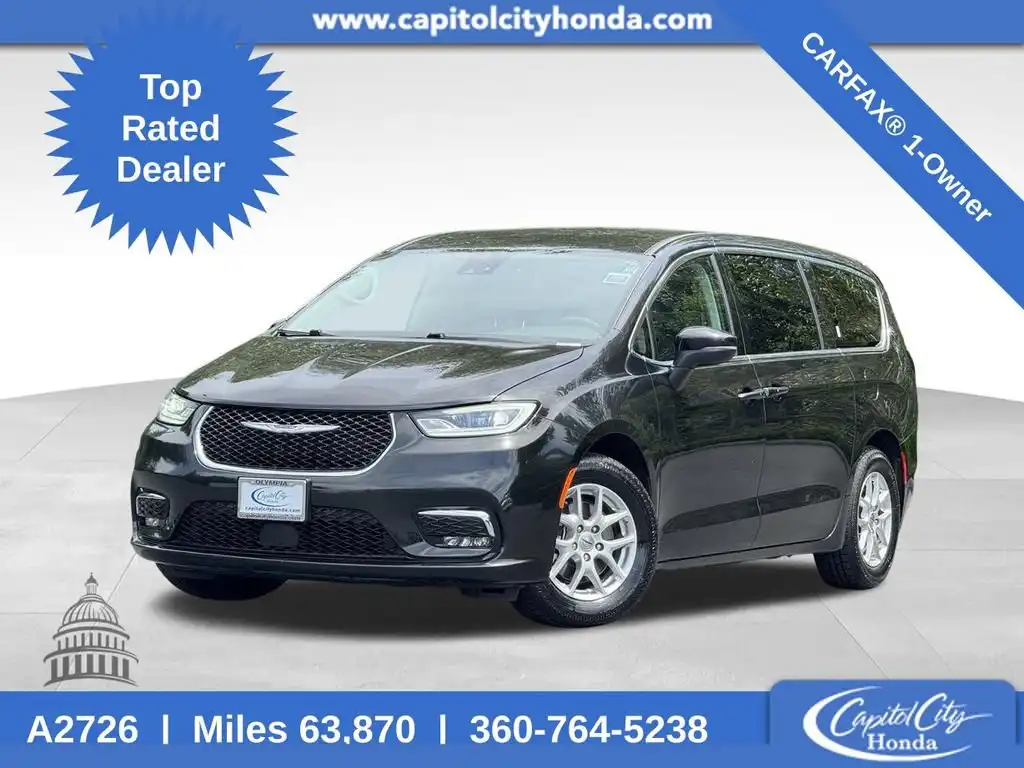 2023 Chrysler Pacifica Touring L's photo