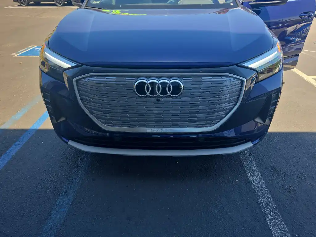 2023 Audi Q4 e-tron 40 Premium Plus's photo