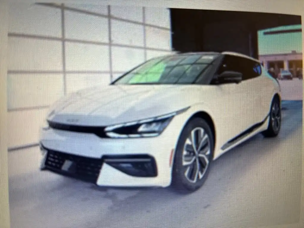 2023 Kia EV6 GT-Line's photo
