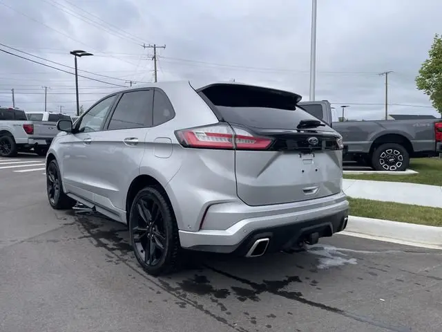 2019 Ford Edge ST AWD photo 4
