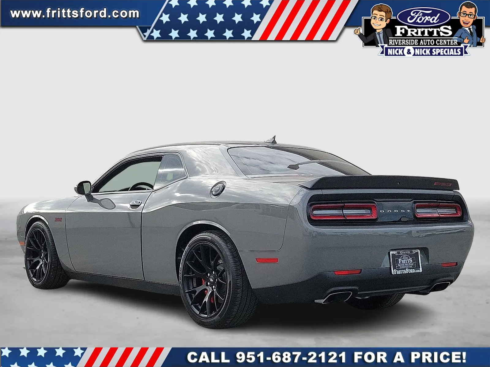 2023 Dodge Challenger R/T Scat Pack photo 3