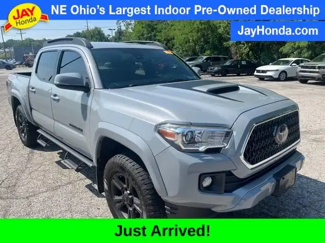 2018 Toyota Tacoma TRD Sport Double Cab 4x4 V6 Auto SB's photo