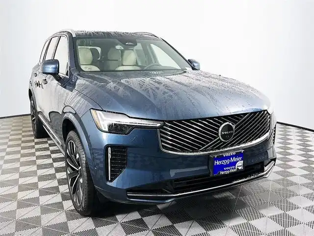 2026 Volvo XC90 B6 Plus Bright 7-Seater AWD's photo