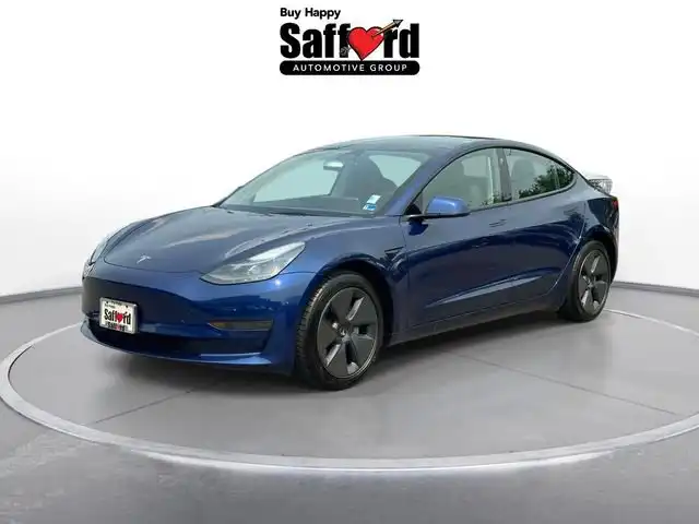 2023 Tesla Model 3 Base's photo
