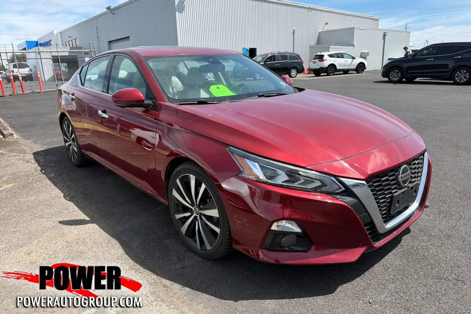 2019 Nissan Altima 2.5 Platinum's photo