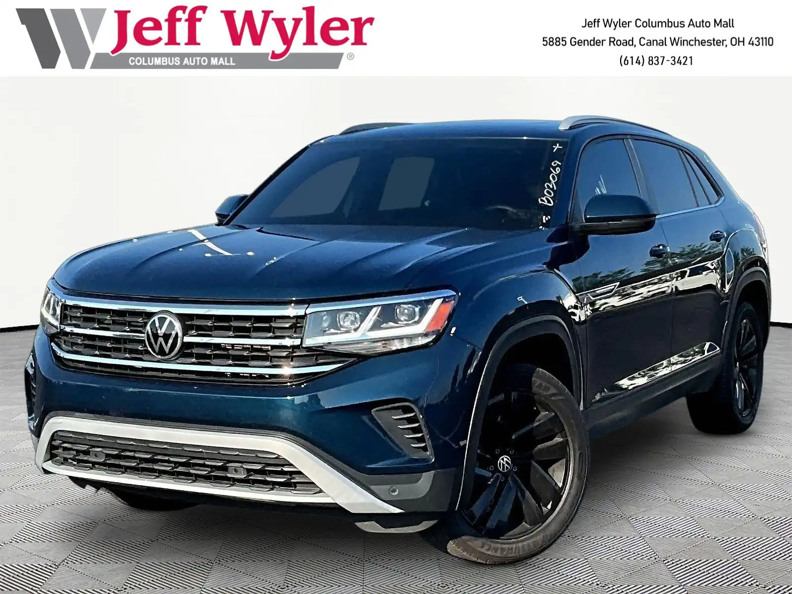 2022 Volkswagen Atlas Cross Sport 3.6L V6 SE w/Tech 4MOTION's photo