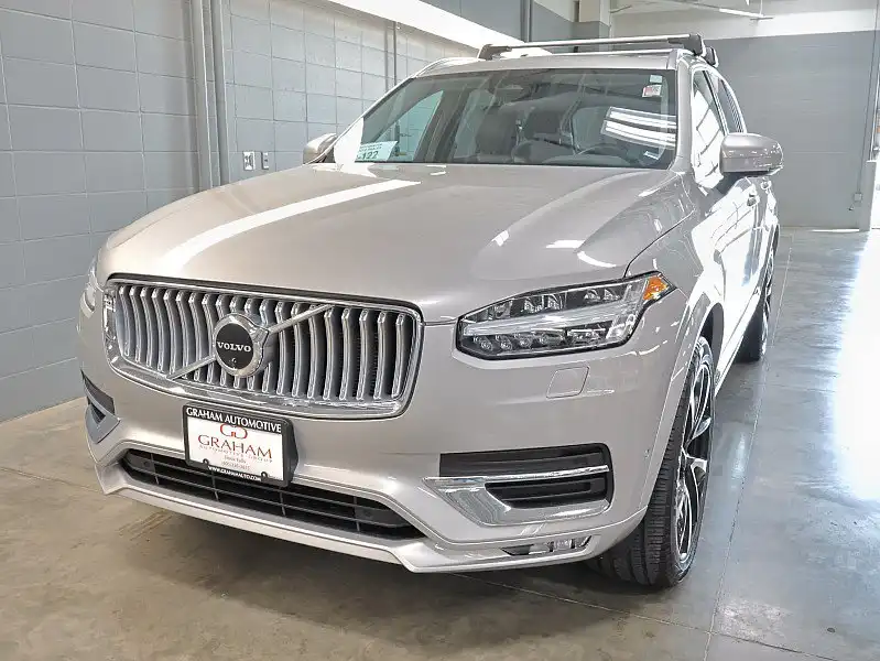 2023 Volvo XC90 B6 Plus 7-Seater 4WD's photo