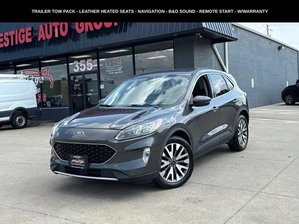 2020 Ford Escape Titanium AWD's photo