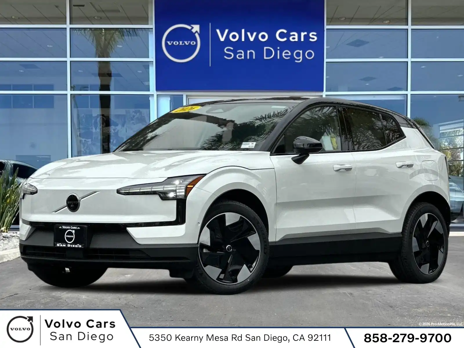 2026 Volvo EX30 Twin Motor Performance Ultra's photo