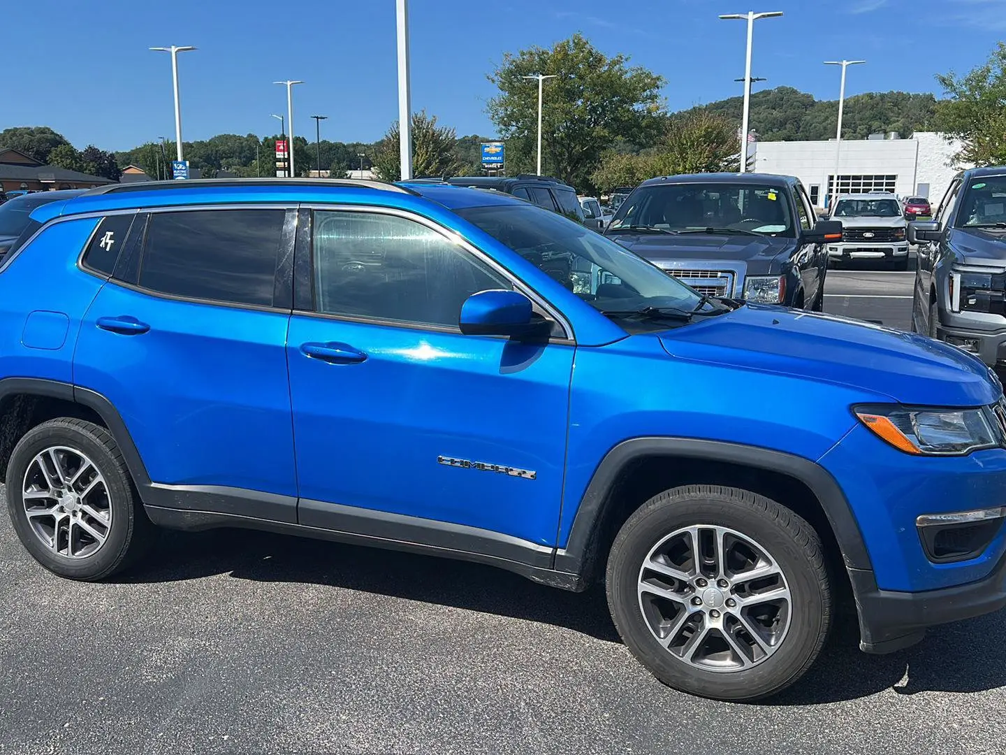 2018 Jeep Compass Latitude 4WD photo 3