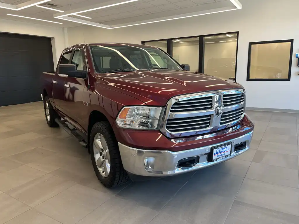 2016 RAM 1500 Big Horn 4x4 Crew Cab 6'4's photo