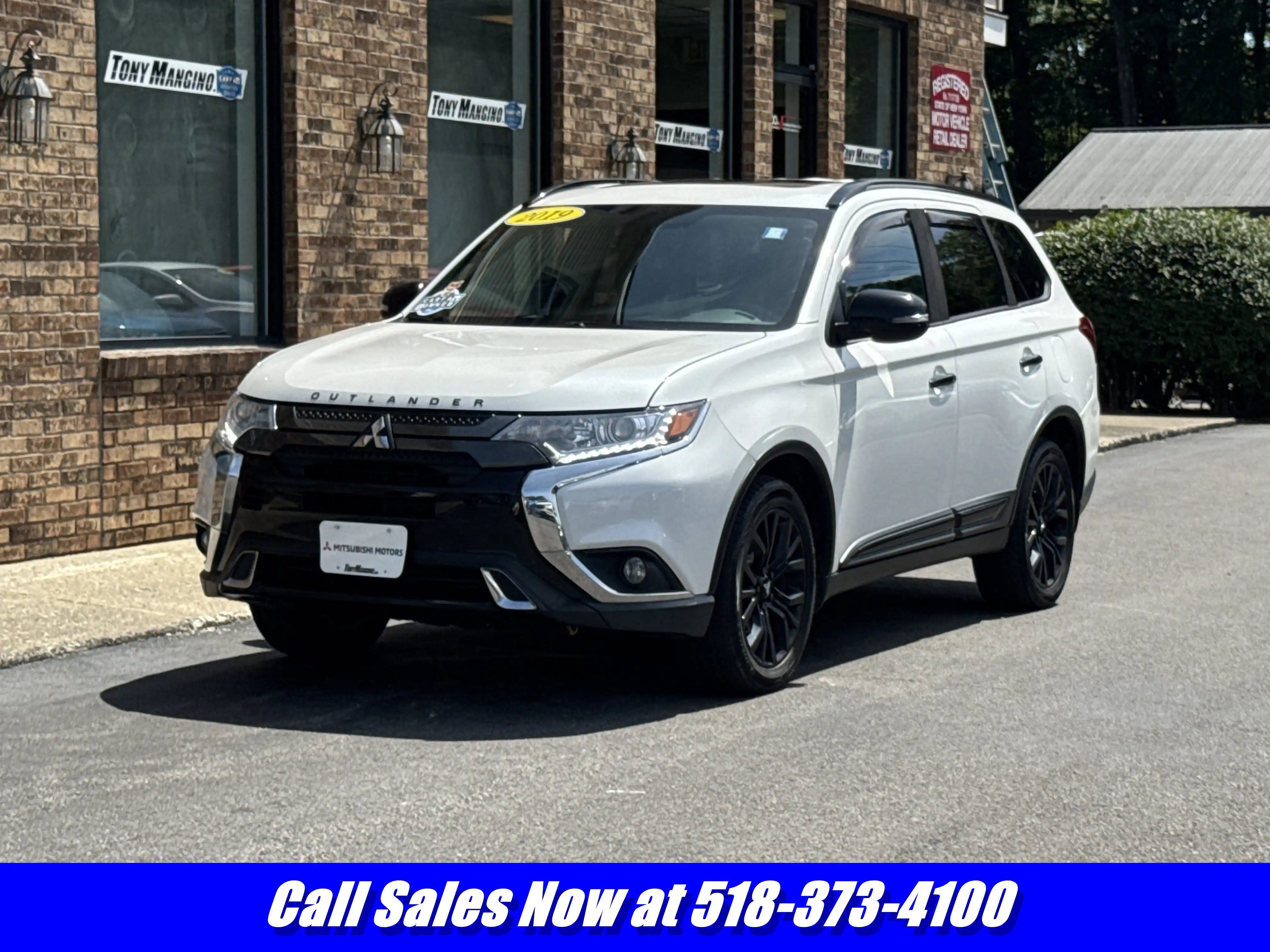 2019 Mitsubishi Outlander LE S-AWC's photo