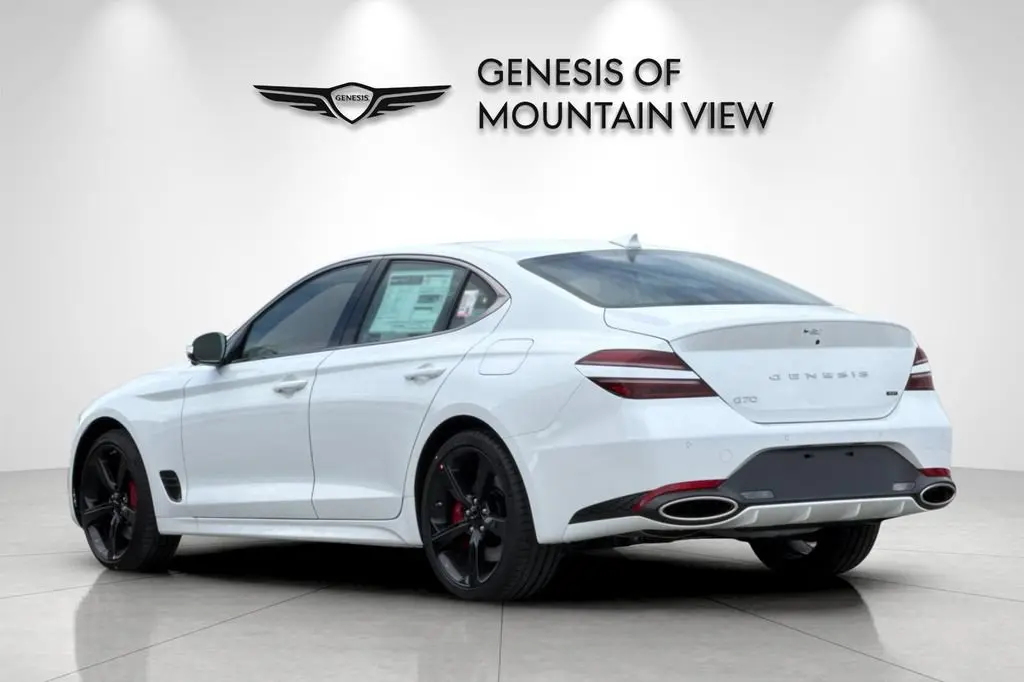 2026 Genesis G70 3.3T Sport Prestige RWD photo 5