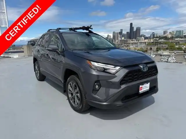 2022 Toyota RAV4 Hybrid XLE Premium AWD's photo