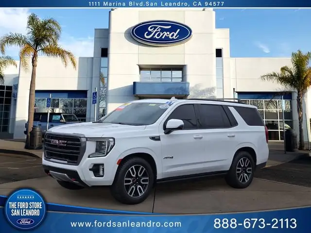 2021 GMC Yukon 4WD AT4 photo 1