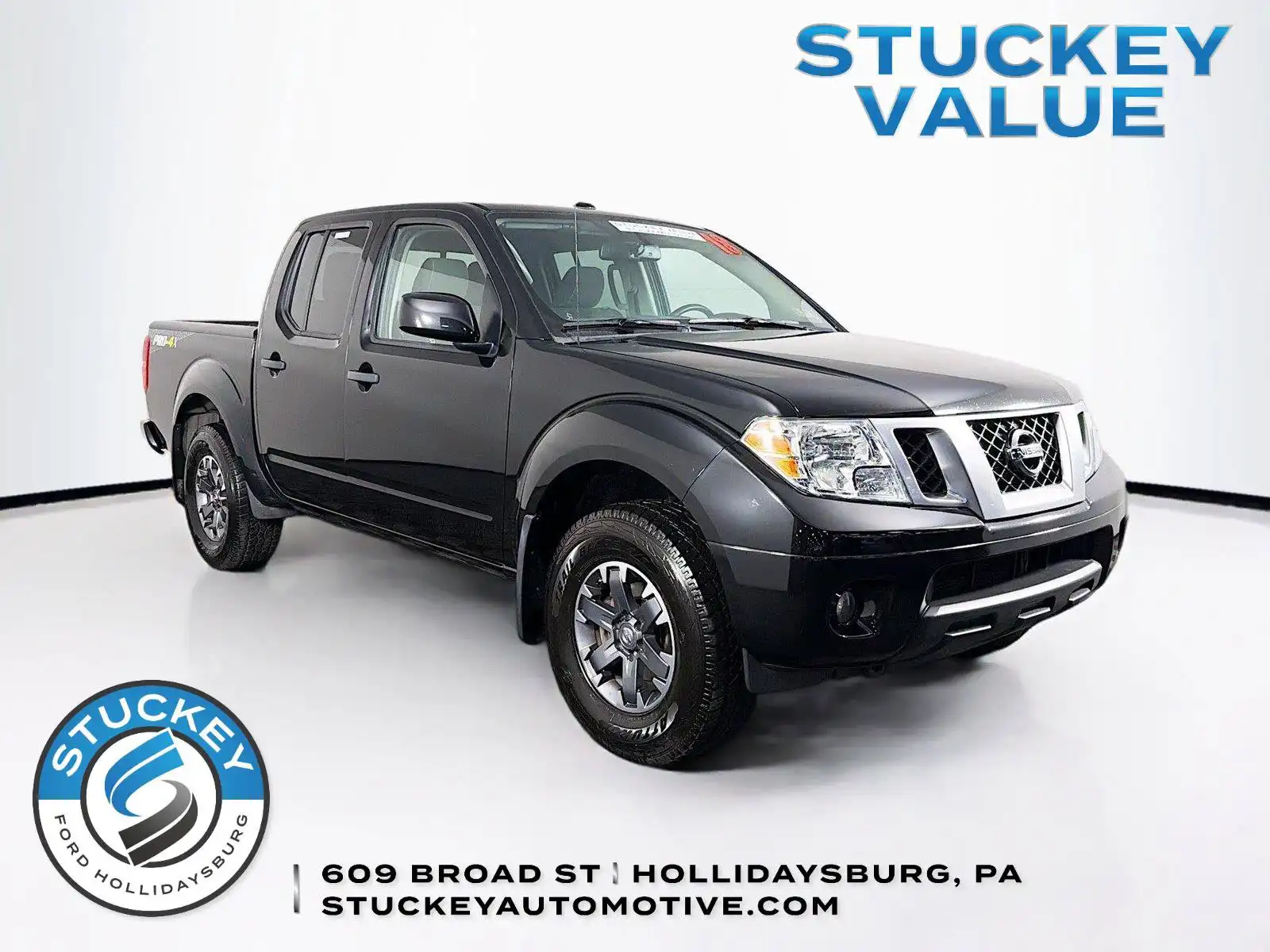 2018 Nissan Frontier 4.0 PRO-4X Crew Cab 4X4 AT's photo