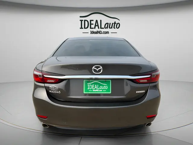 2019 Mazda EZ-6 Touring Auto photo 4