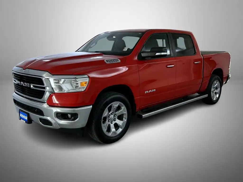 2019 RAM 1500 Big Horn/Lone Star 4x4 Crew Cab 5'7's photo