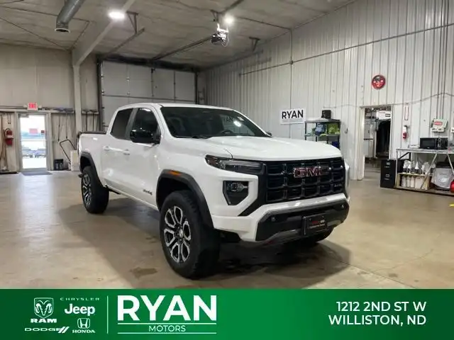 2024 GMC Canyon 4WD AT4 Crew Cab Short Box's photo