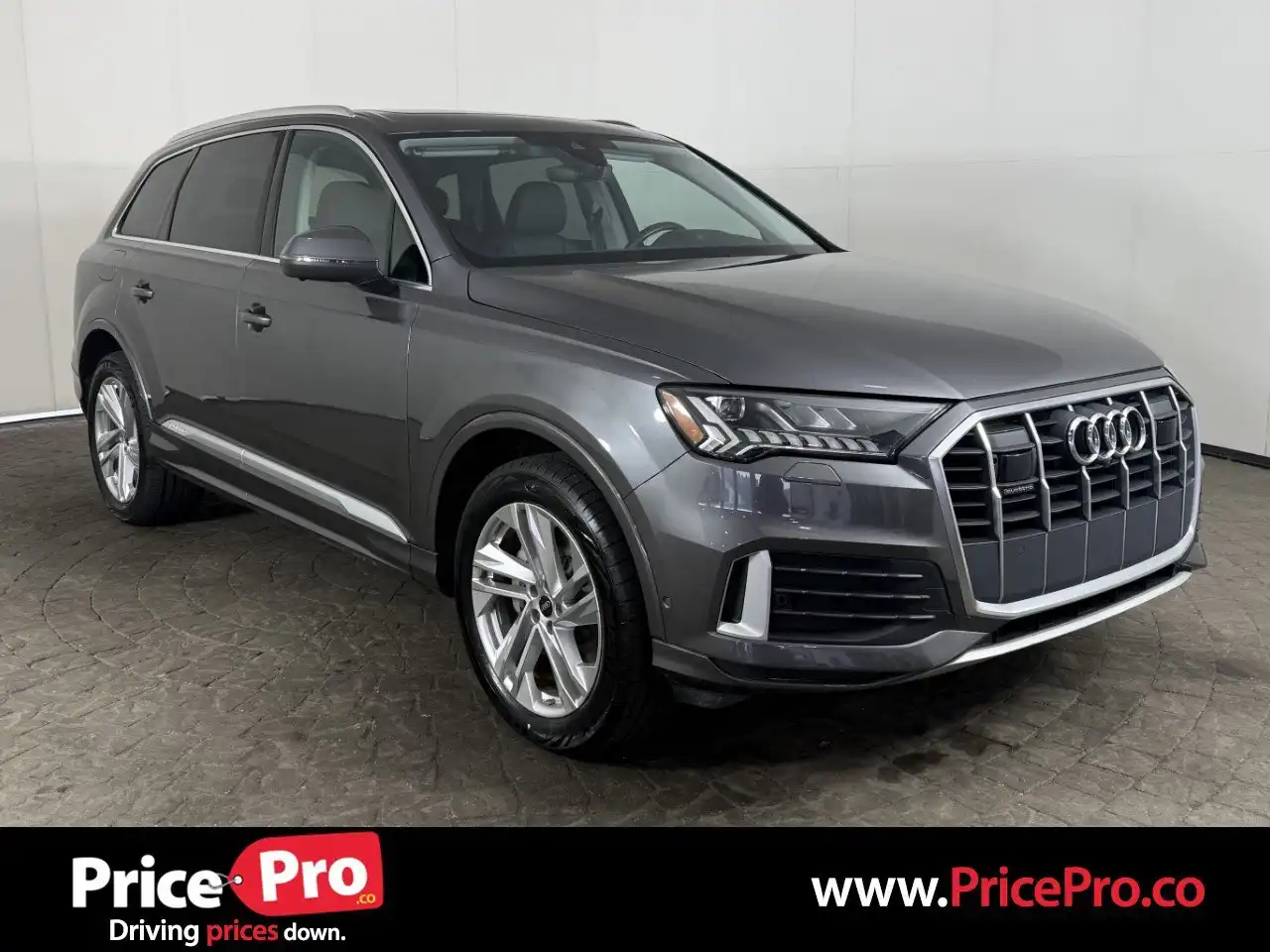 2023 Audi Q7 45 Premium Plus quattro Tiptronic's photo