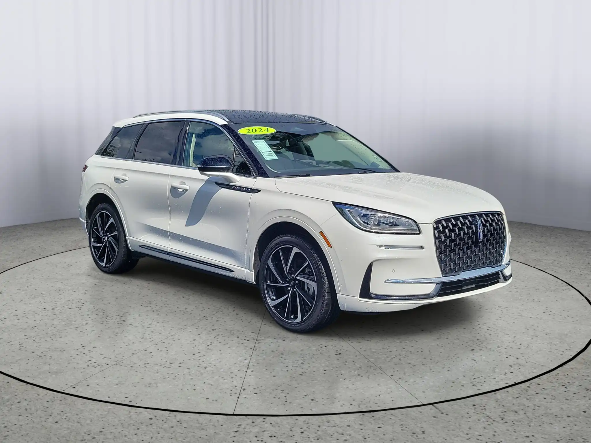 2024 Lincoln Corsair Grand Touring AWD's photo