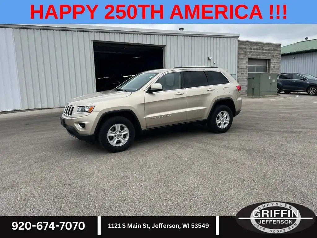 2015 Jeep Grand Cherokee Laredo 4WD's photo