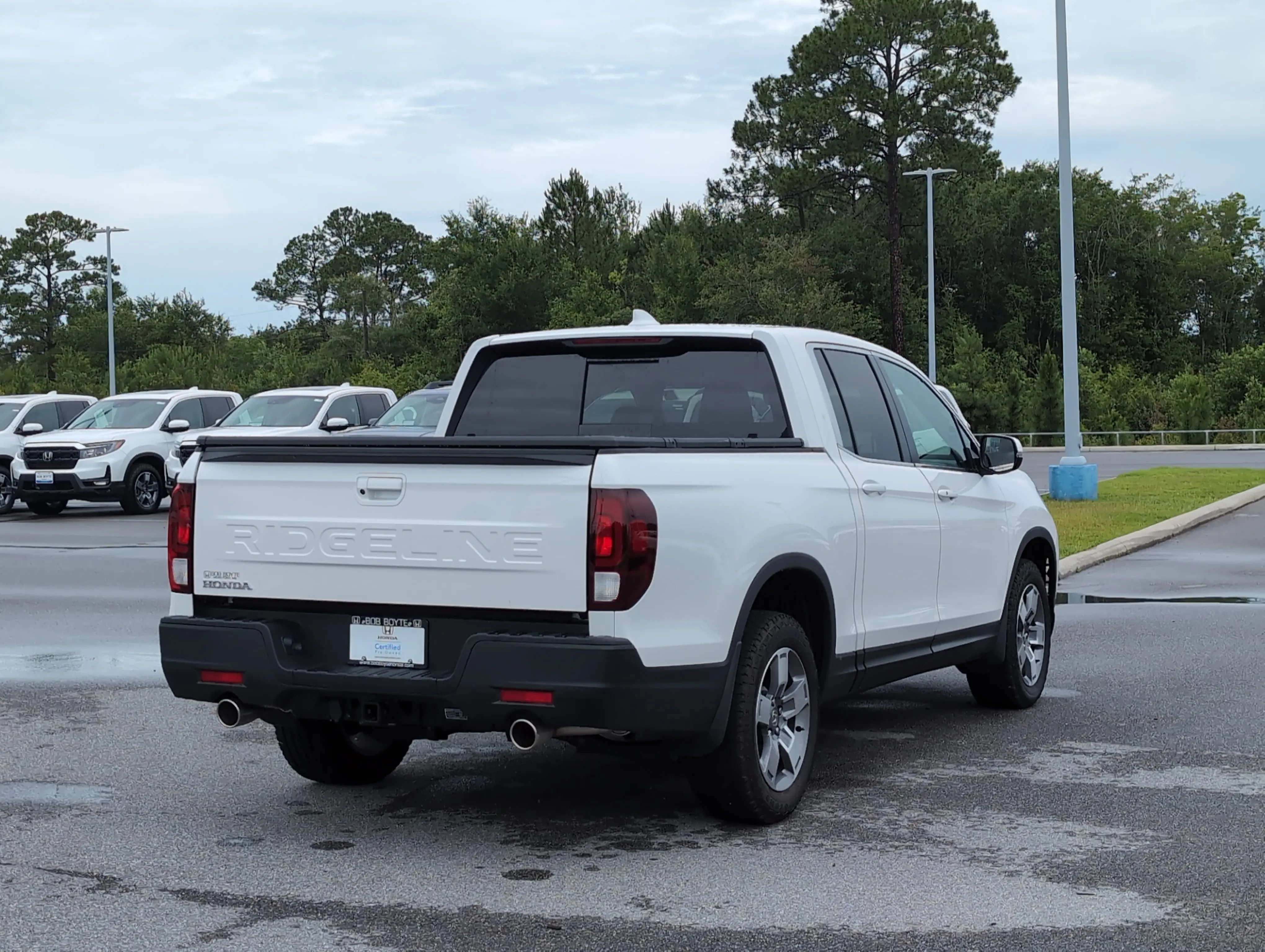 2025 Honda Ridgeline RTL AWD photo 3