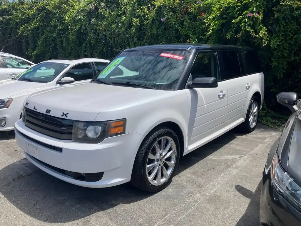 2011 Ford Flex Titanium AWD's photo
