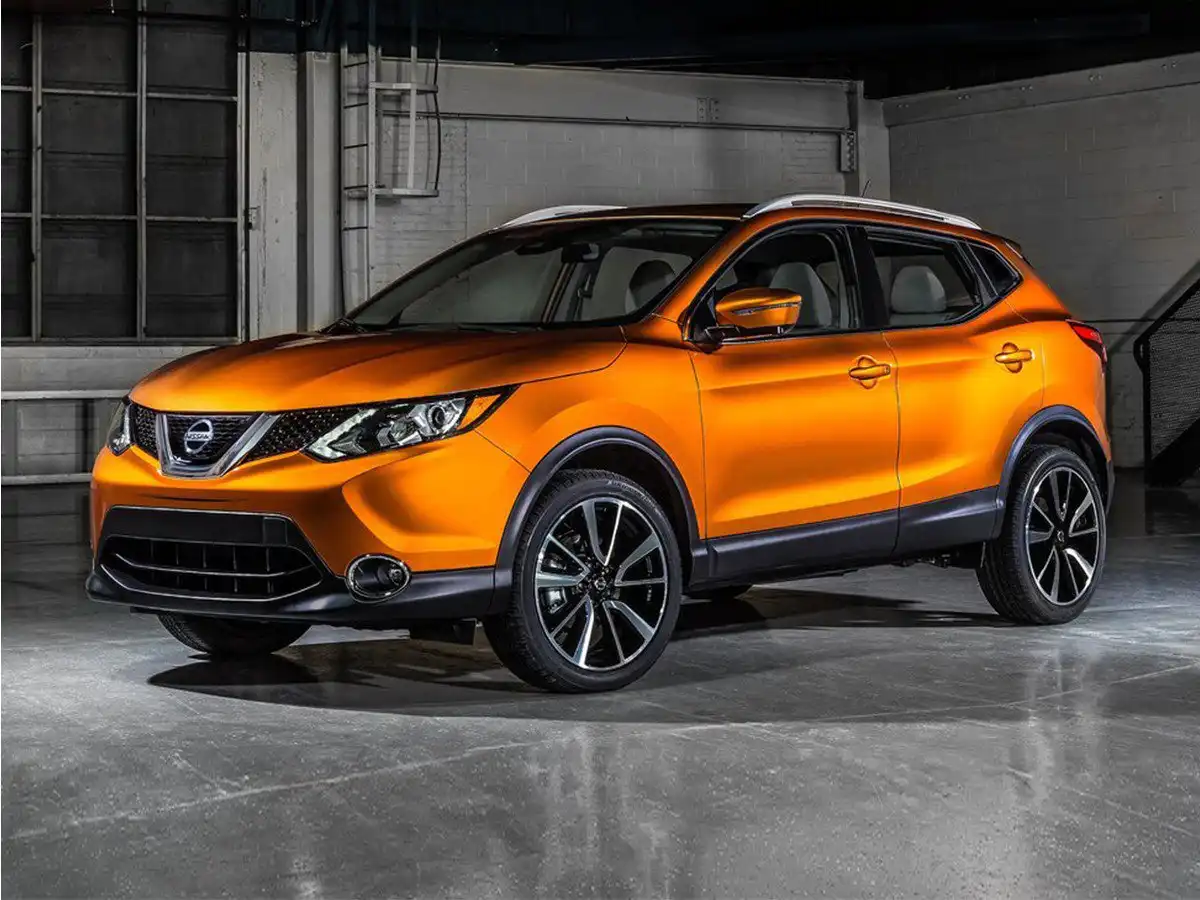 2017 Nissan Rogue Sport SL AWD's photo