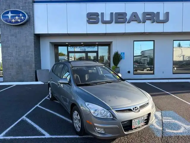 2010 Hyundai Elantra Touring GLS A/T's photo