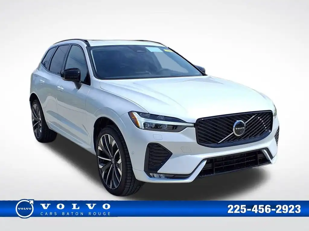 2026 Volvo XC60 B5 Ultra Dark AWD's photo