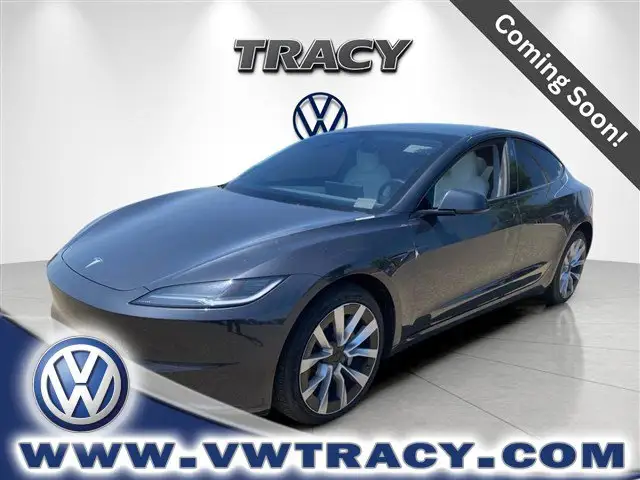 2025 Tesla Model 3 Long Range photo 1