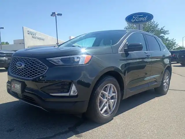 2024 Ford Edge SEL AWD's photo