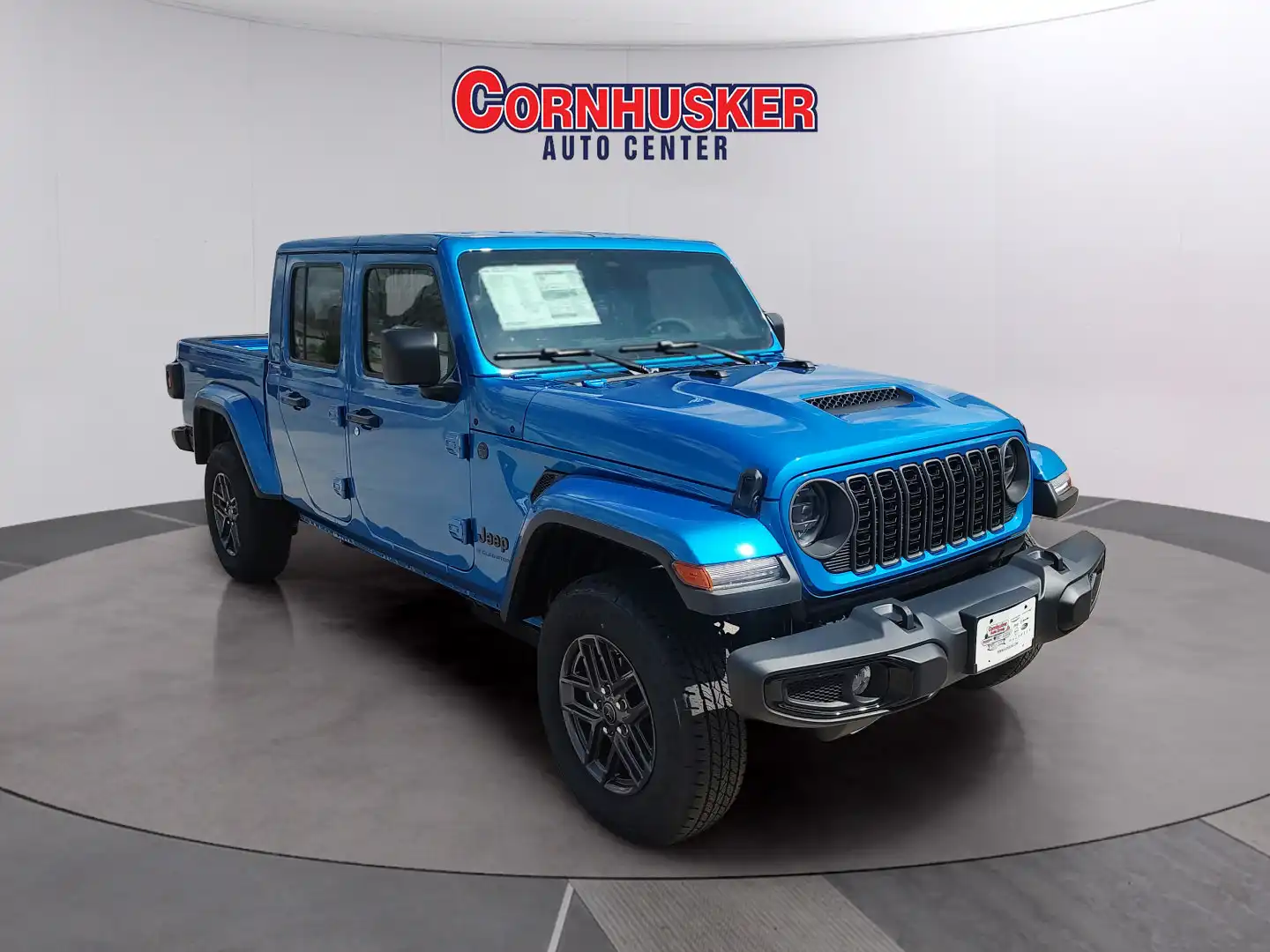 2026 Jeep Gladiator Sport S Auto's photo