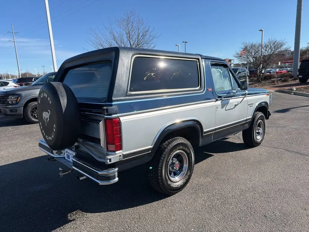 1982 Ford Bronco undefined photo 3