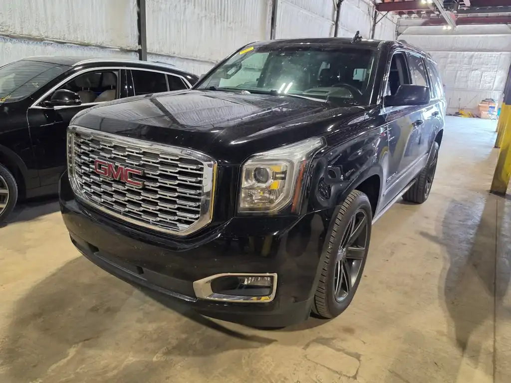 2018 GMC Yukon 4WD Denali's photo