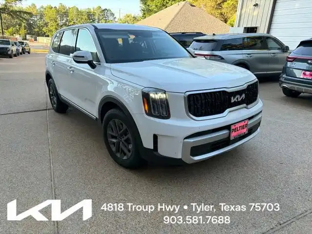 2025 Kia Telluride LX FWD's photo