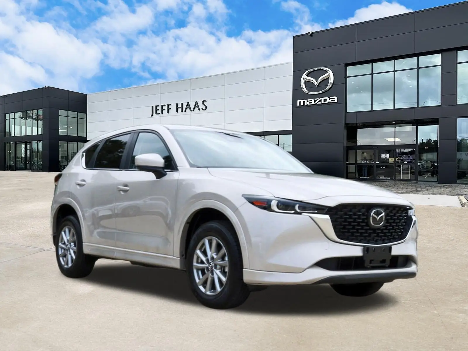 2025 Mazda CX-5 S Select Package Auto AWD photo 4