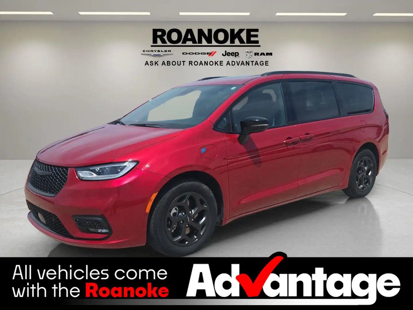 2025 Chrysler Pacifica Hybrid Select Premium S-Appearance PHEV's photo