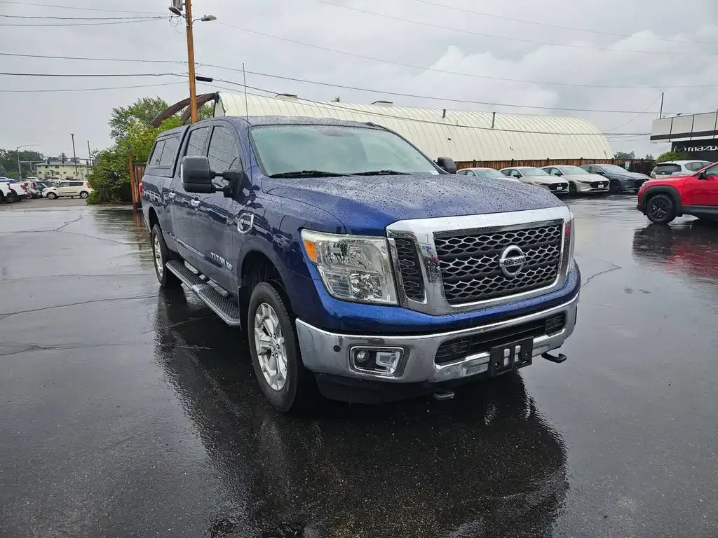 2016 Nissan Titan XD SV Diesel Crew Cab 4x4 SWB's photo