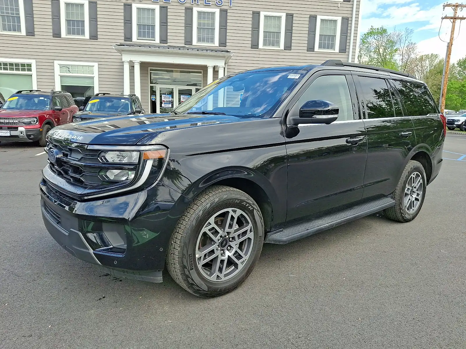 2025 Ford Expedition Active 4x4's photo