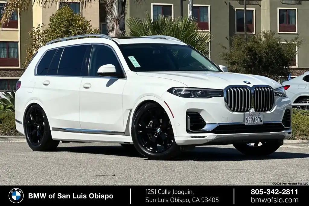 2020 BMW X7 xDrive40i's photo